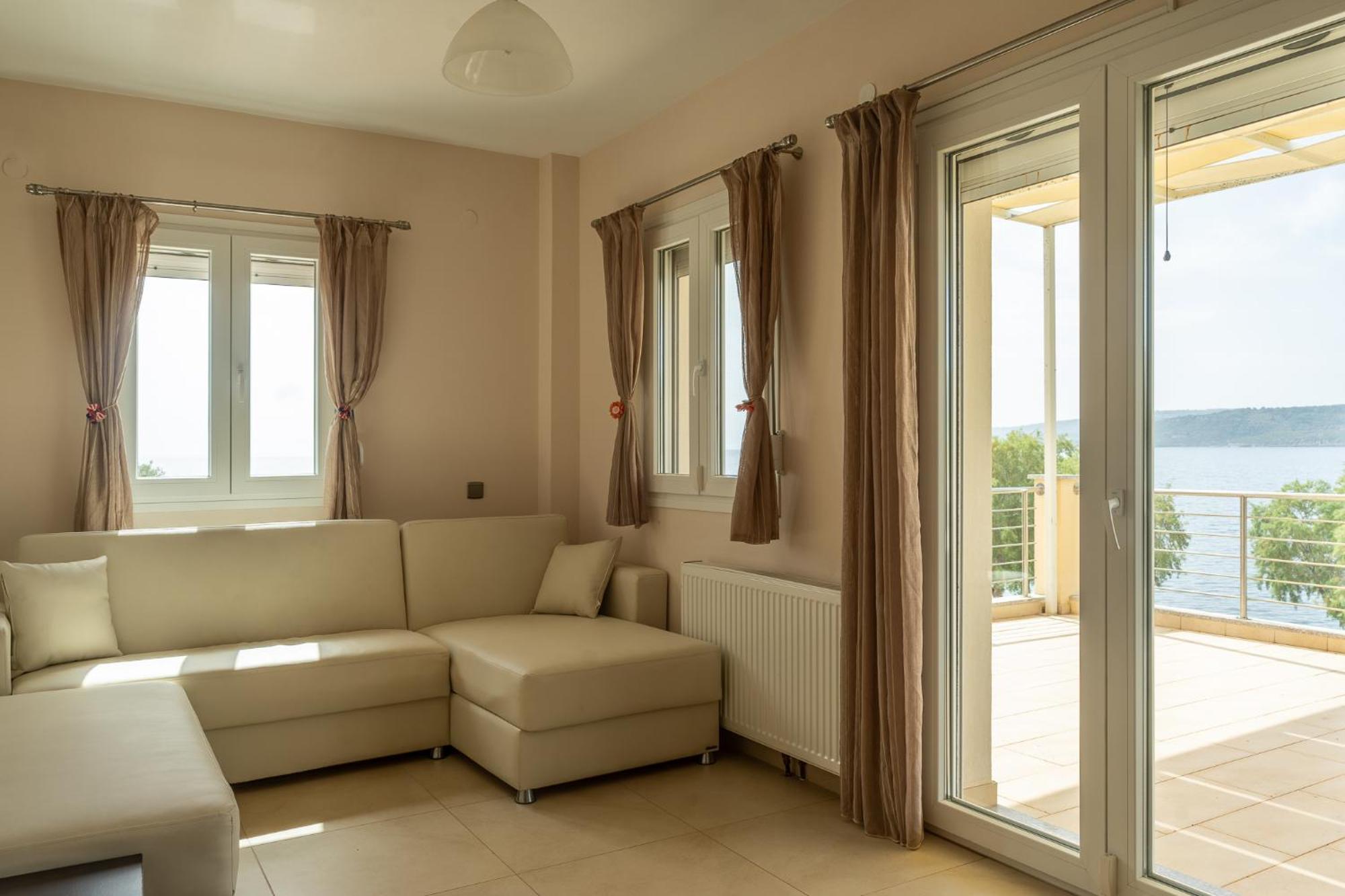 Palaiologou Panorama Apartments Mantamádos Екстериор снимка